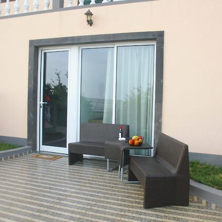 Lugar Dos Louros 2 Apartment Estreito Da Calheta Екстериор снимка