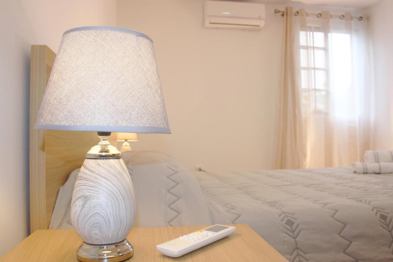 Lugar Dos Louros 2 Apartment Estreito Da Calheta Екстериор снимка